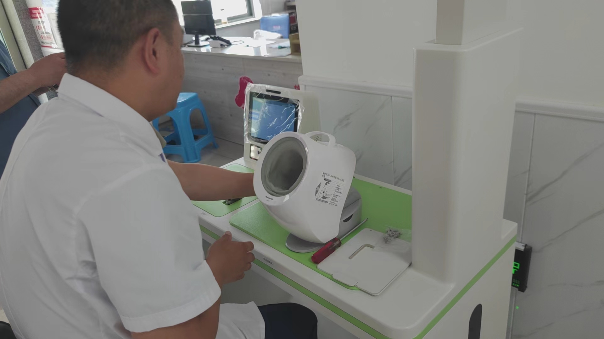 智慧矿业安全新基建，健康管理一体机全链路防护体系